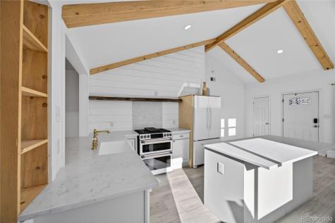 2375 Hanover Street Aurora CO 80010