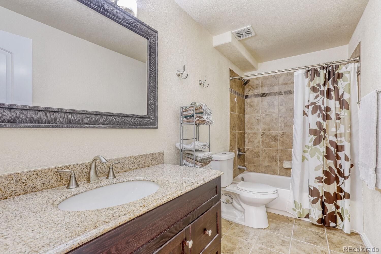 927 Champion Circle Longmont CO 80503
