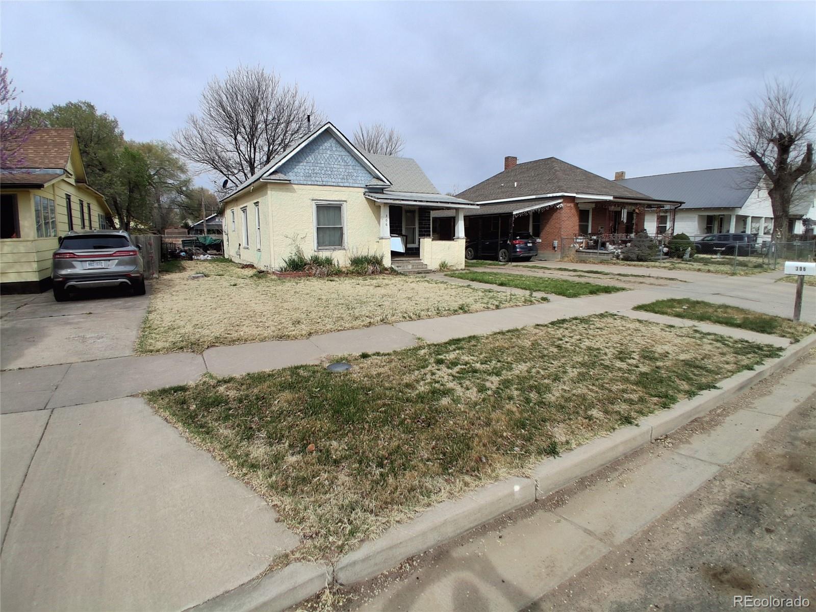 306 S 8th Street Lamar CO 81052