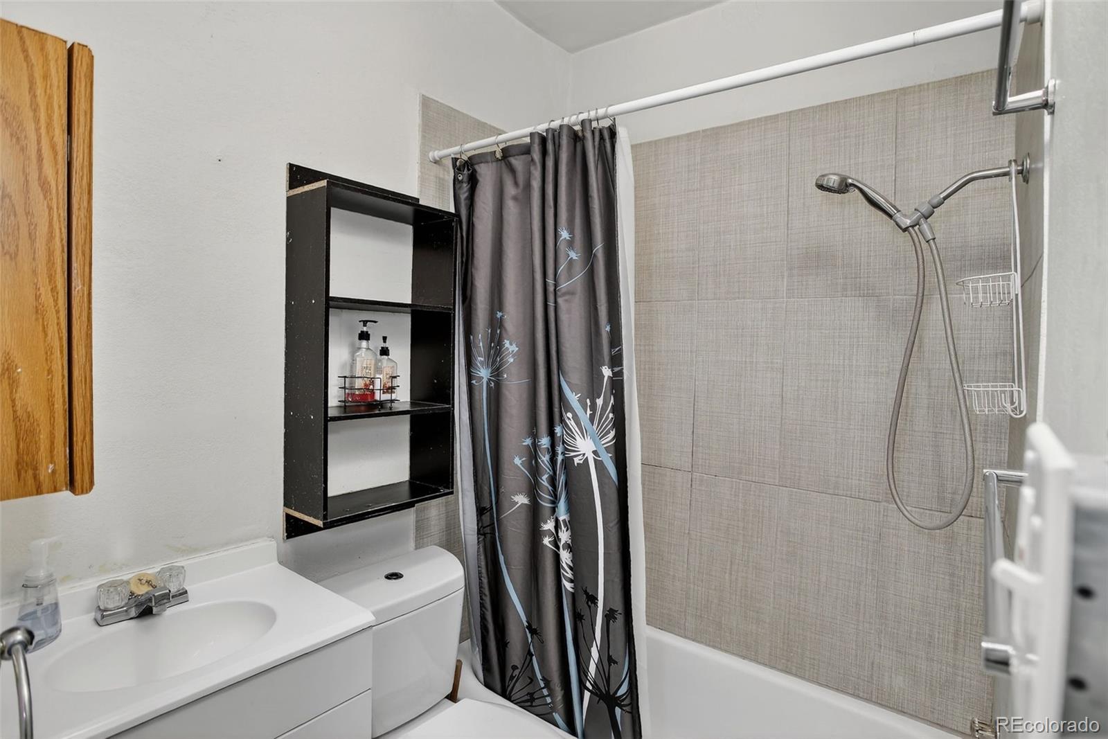 1511 N Lowell Boulevard Denver CO 80204