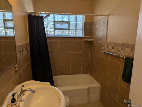 1025 Lansing Street Aurora CO 80010