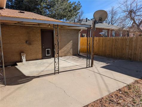 1025 Lansing Street Aurora CO 80010