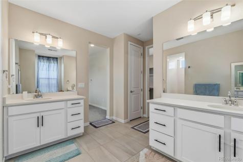 23933 E 39th Avenue Aurora CO 80019
