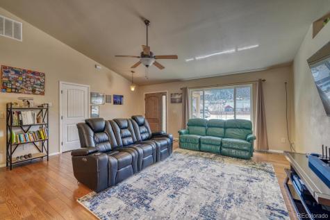 1116 E Sabeta Avenue Poncha Springs CO 81242