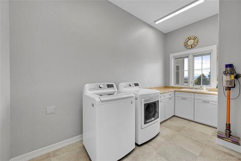 1012 S Addison Way Aurora CO 80018