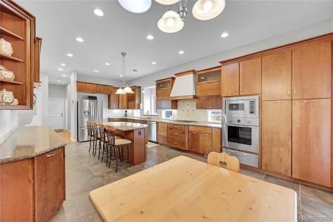 1012 S Addison Way Aurora CO 80018