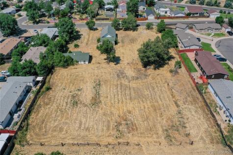8250 Jasmine Street Dupont CO 80024
