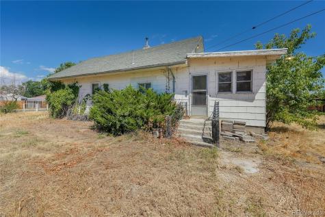 8250 Jasmine Street Dupont CO 80024