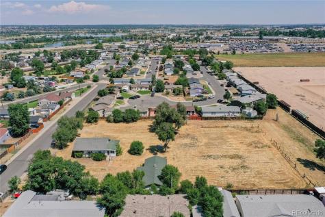 8250 Jasmine Street Dupont CO 80024