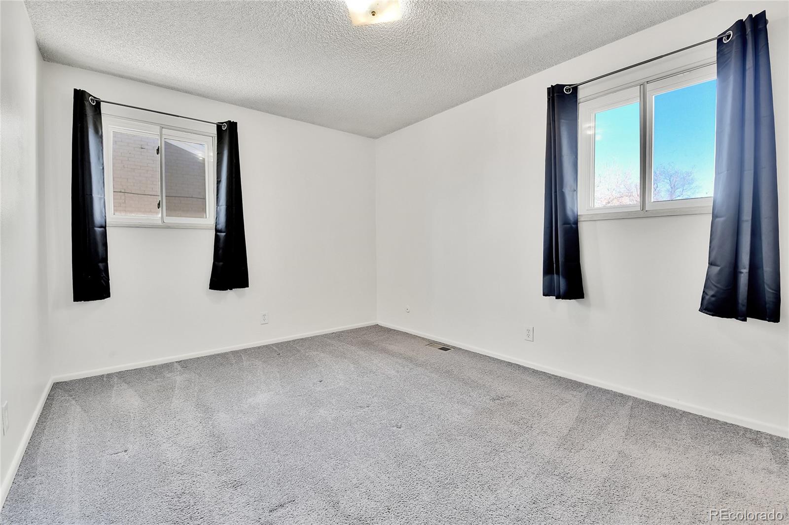 5505 Tucson Street Denver CO 80239