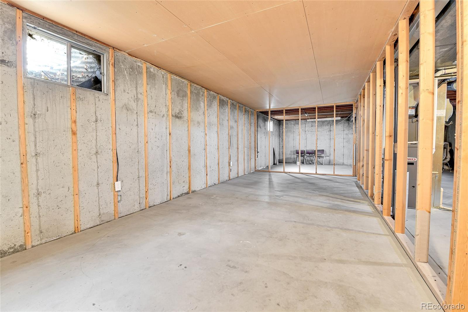 5505 Tucson Street Denver CO 80239