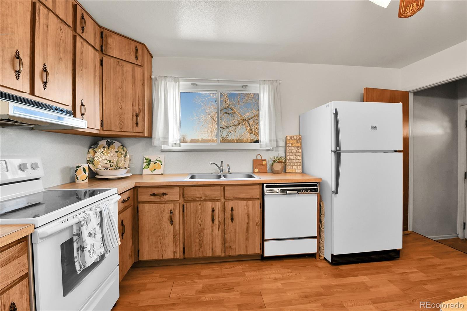 5505 Tucson Street Denver CO 80239