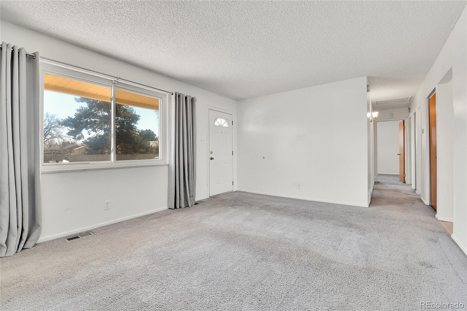 5505 Tucson Street Denver CO 80239