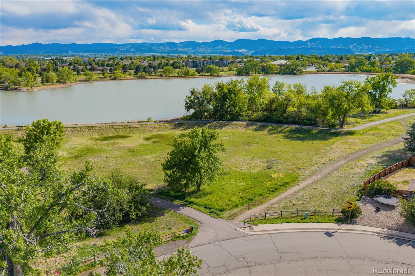 1686 S Holland Court Lakewood CO 80232