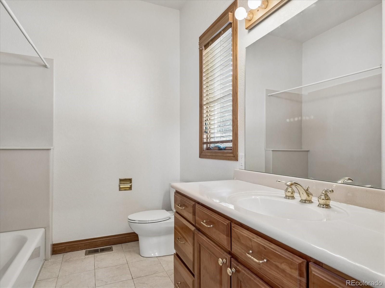 8094 E State Highway 86 Franktown CO 80116