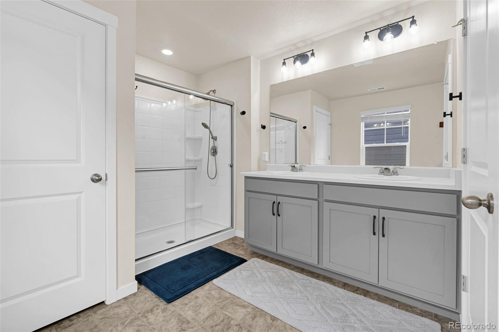 211 Fox Street Bennett CO 80102