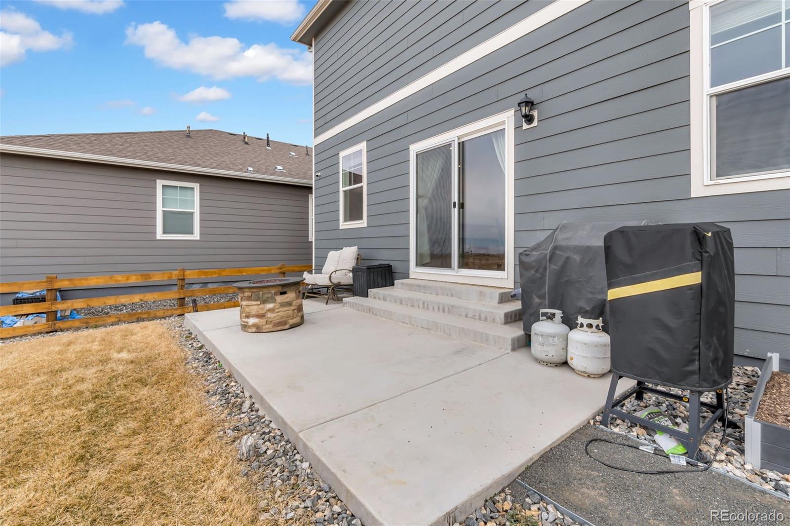 211 Fox Street Bennett CO 80102