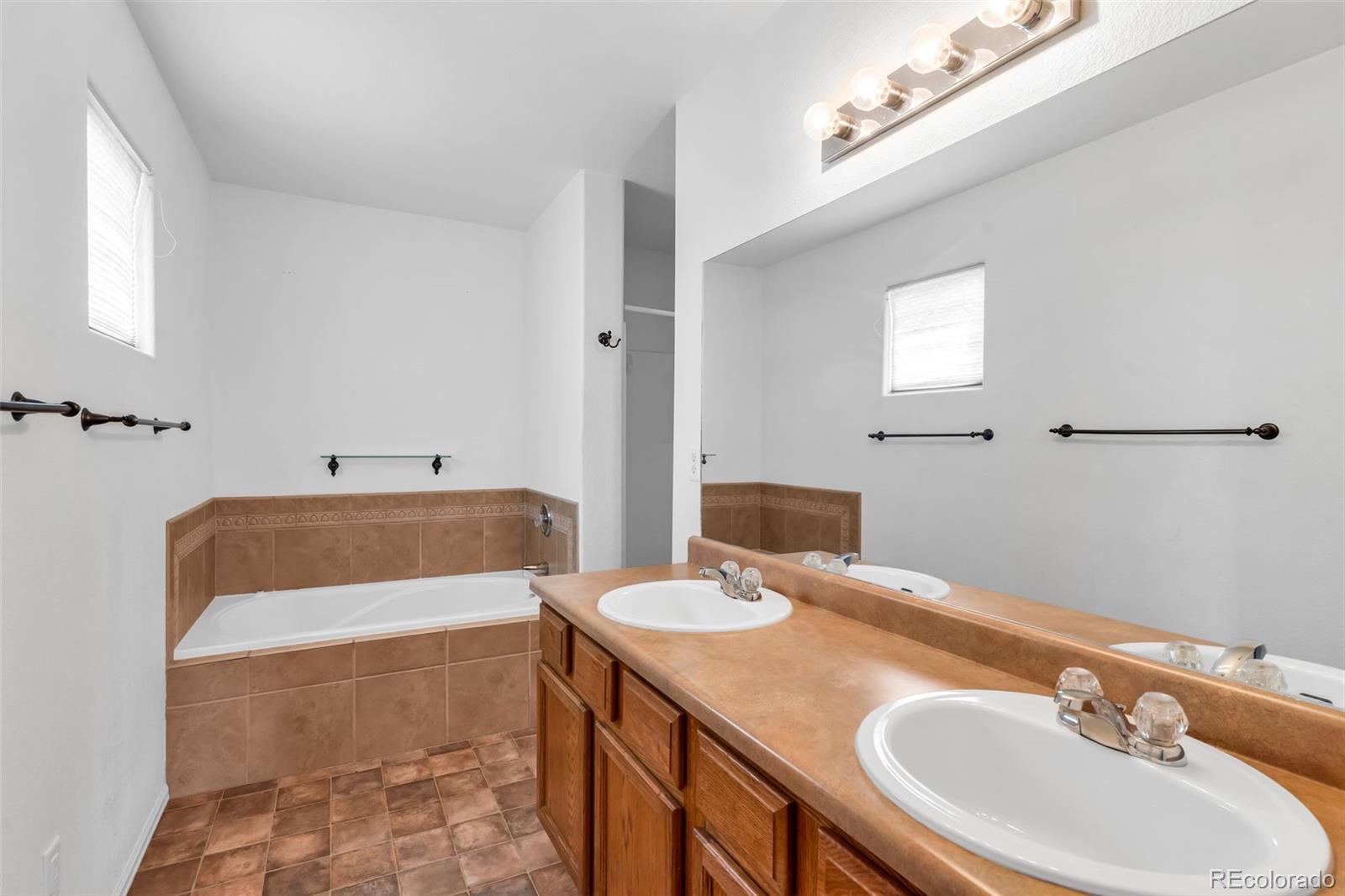 5043 Thrush Drive Pueblo CO 81008