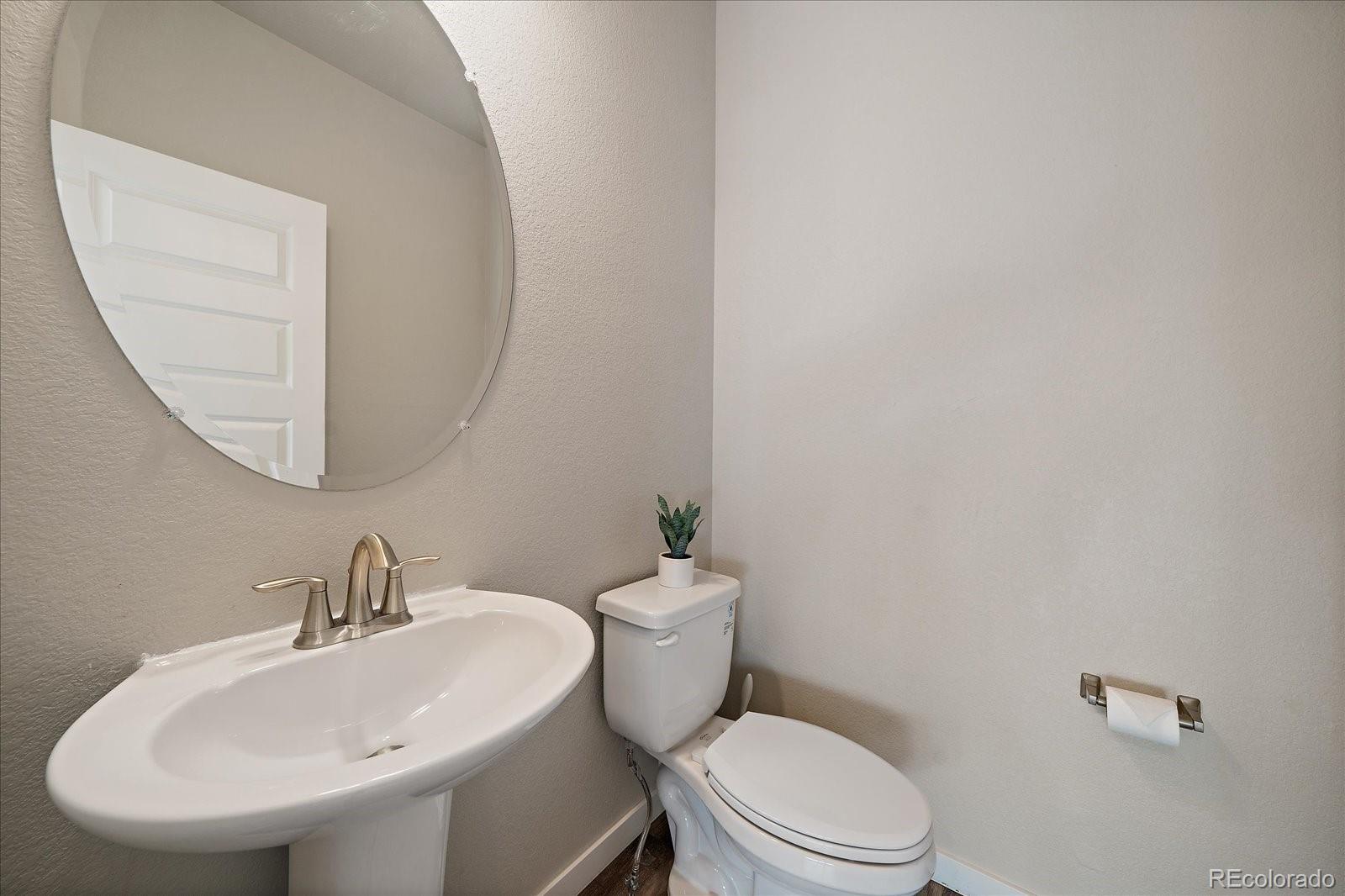 118 Chipeta Way Lochbuie CO 80603