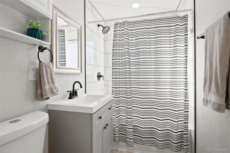 1789 Dallas Street Aurora CO 80010