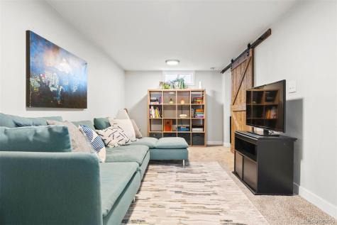 1789 Dallas Street Aurora CO 80010