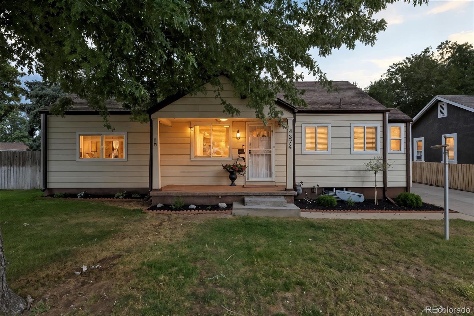 4374 S Galapago Street Englewood CO 80110