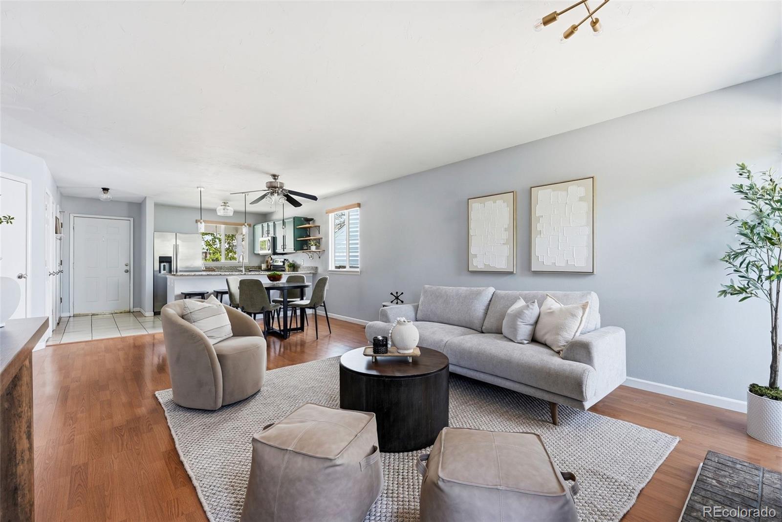 9929 Garwood Street Littleton CO 80125