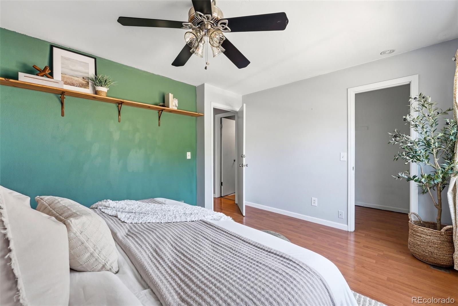 9929 Garwood Street Littleton CO 80125