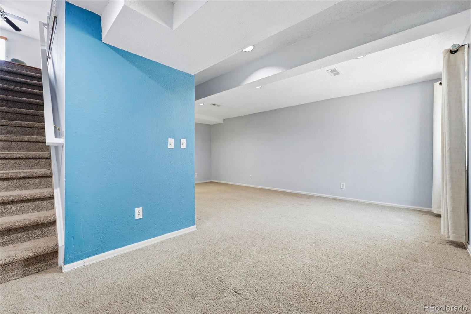 9929 Garwood Street Littleton CO 80125