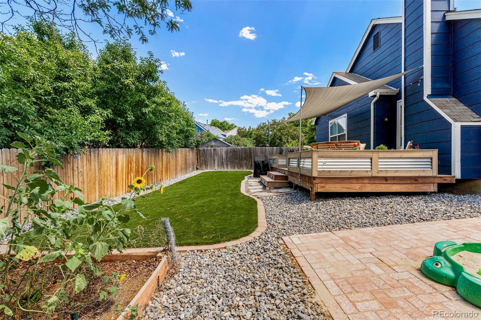 9929 Garwood Street Littleton CO 80125