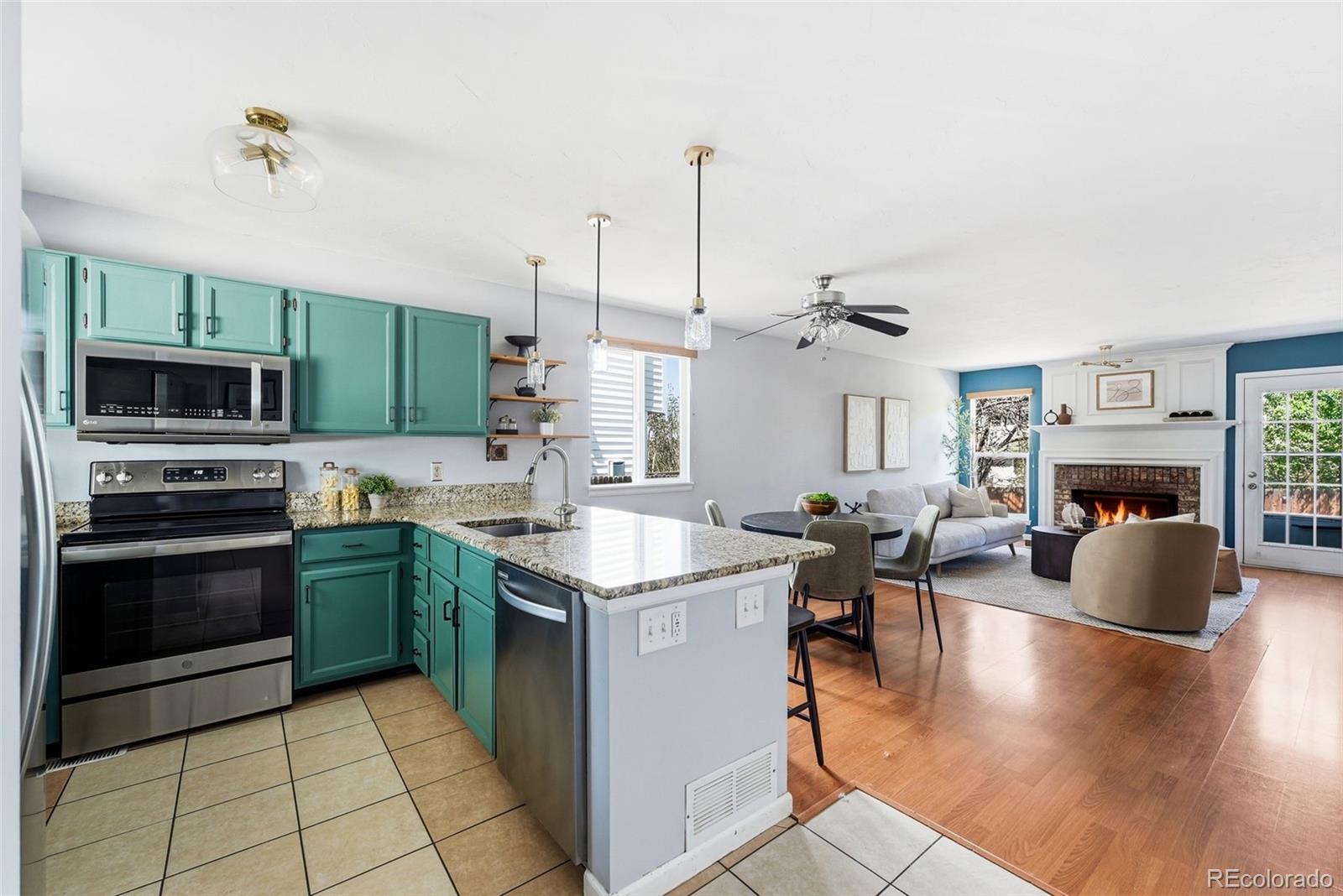 9929 Garwood Street Littleton CO 80125