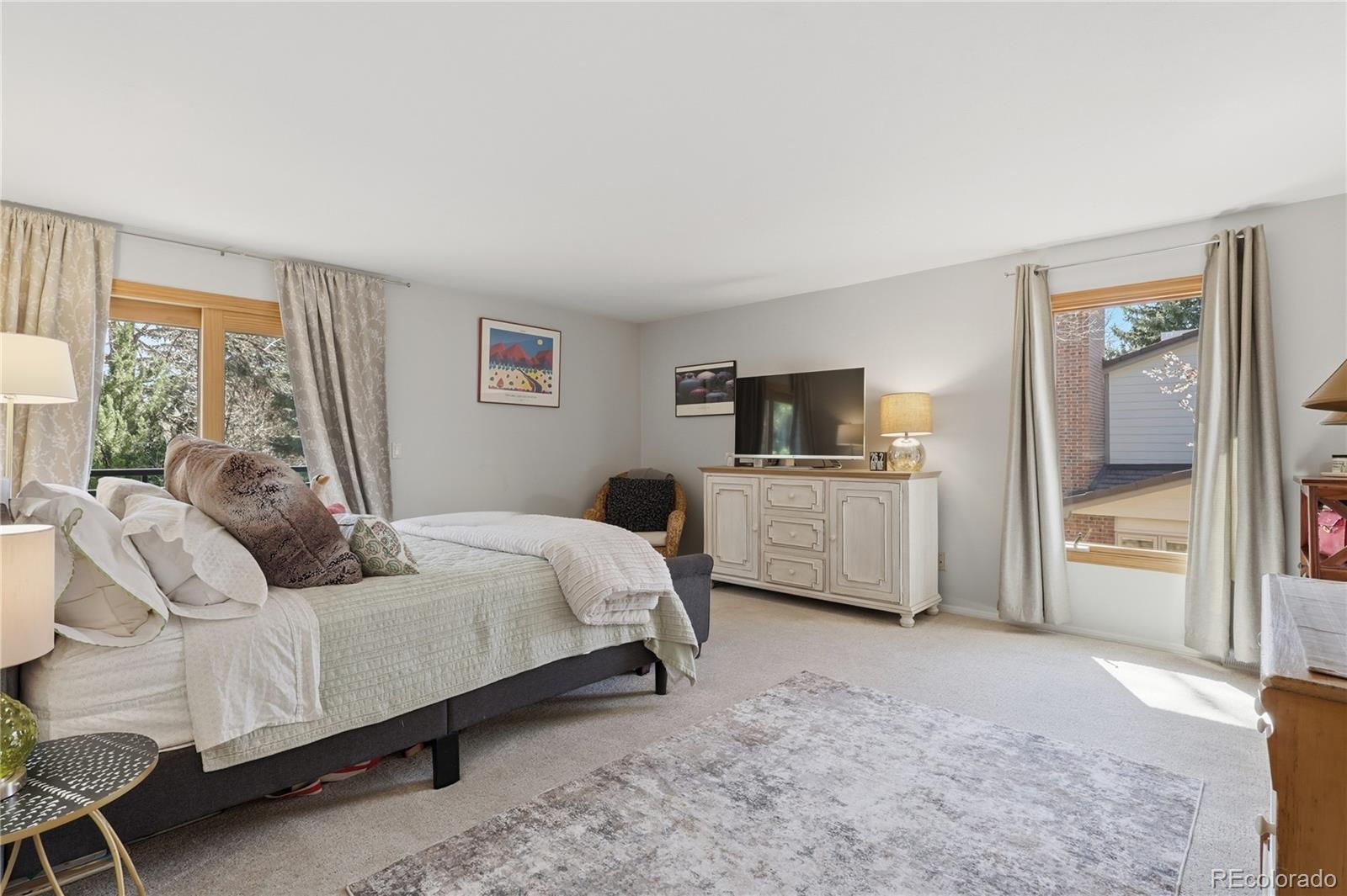 5812 S Geneva Street Greenwood Village CO 80111