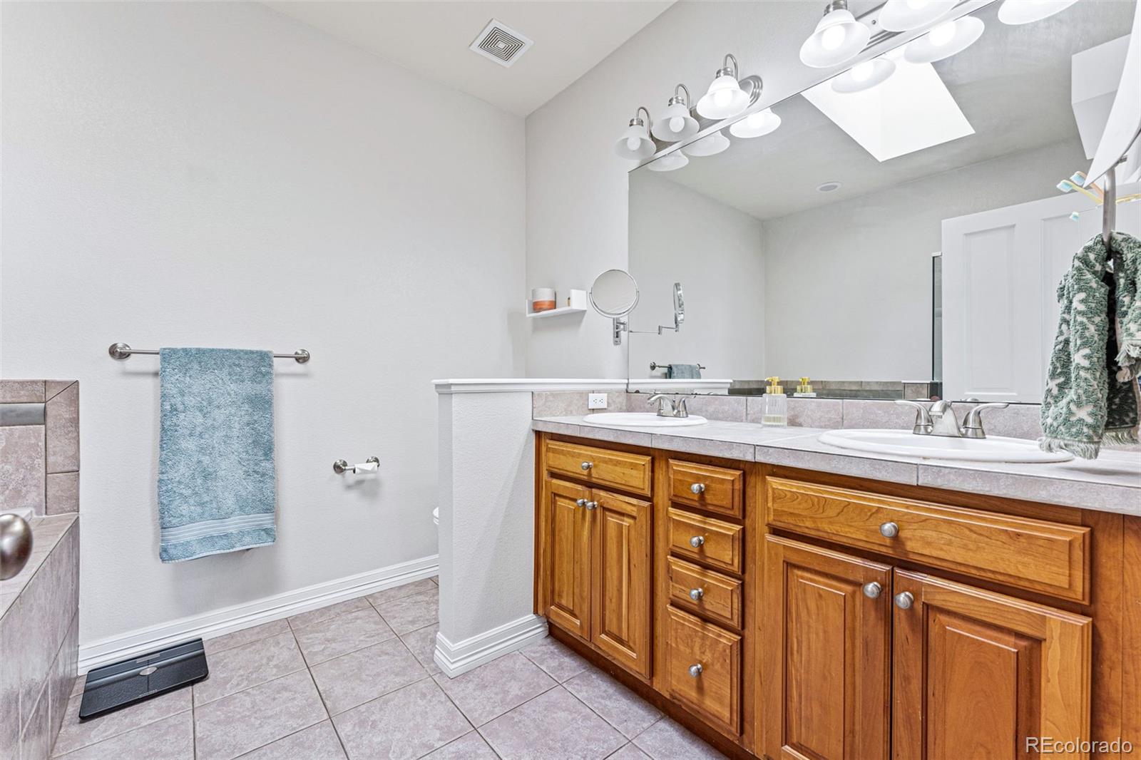 2831 Wyandot Street Denver CO 80211