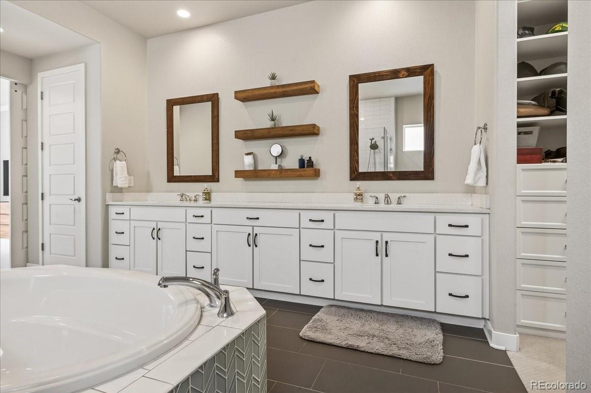 22280 Boundstone Drive Parker CO 80138