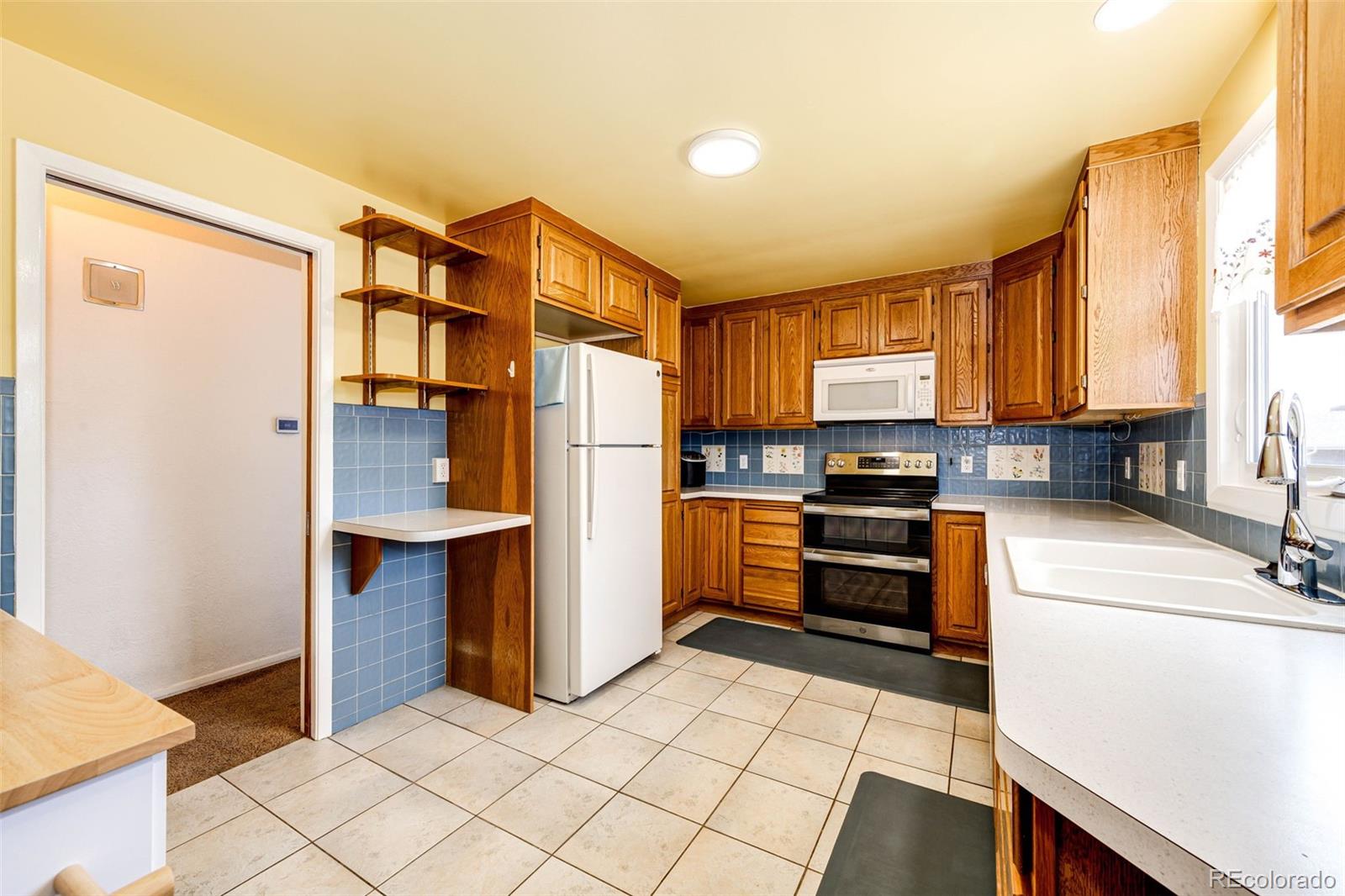 6123 S Datura Street Littleton CO 80120