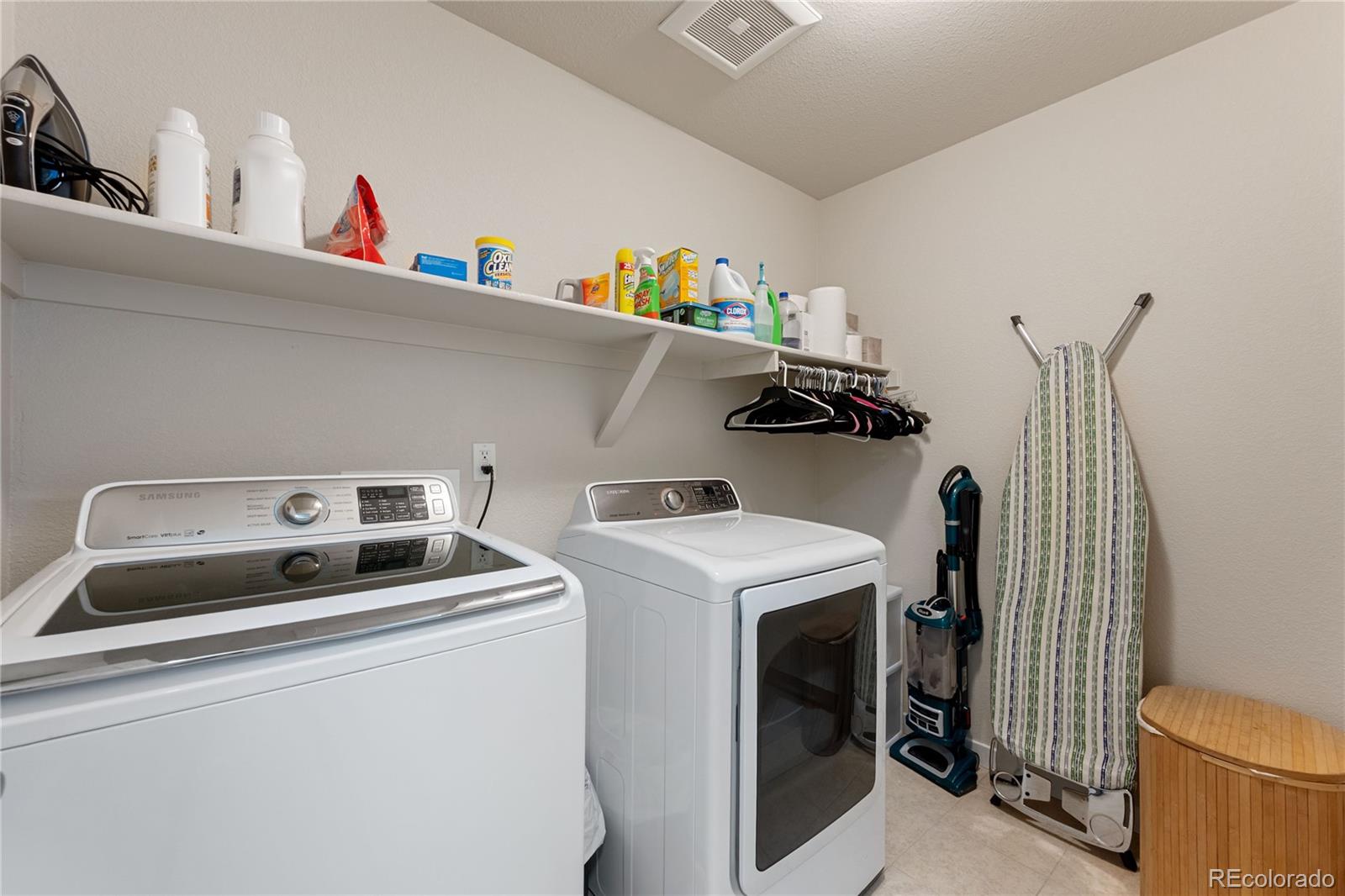 1512 Jackson Court Longmont CO 80501