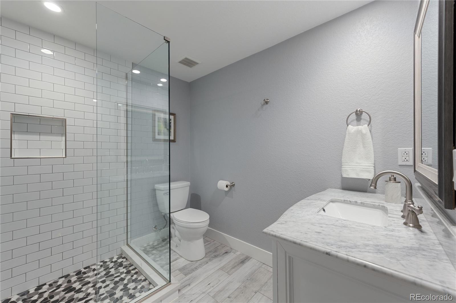 1512 Jackson Court Longmont CO 80501