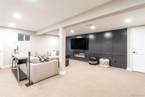 7359 Rochester Court Castle Pines CO 80108