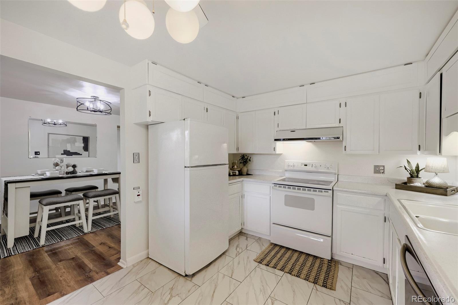 7802 Zuni Street Denver CO 80221