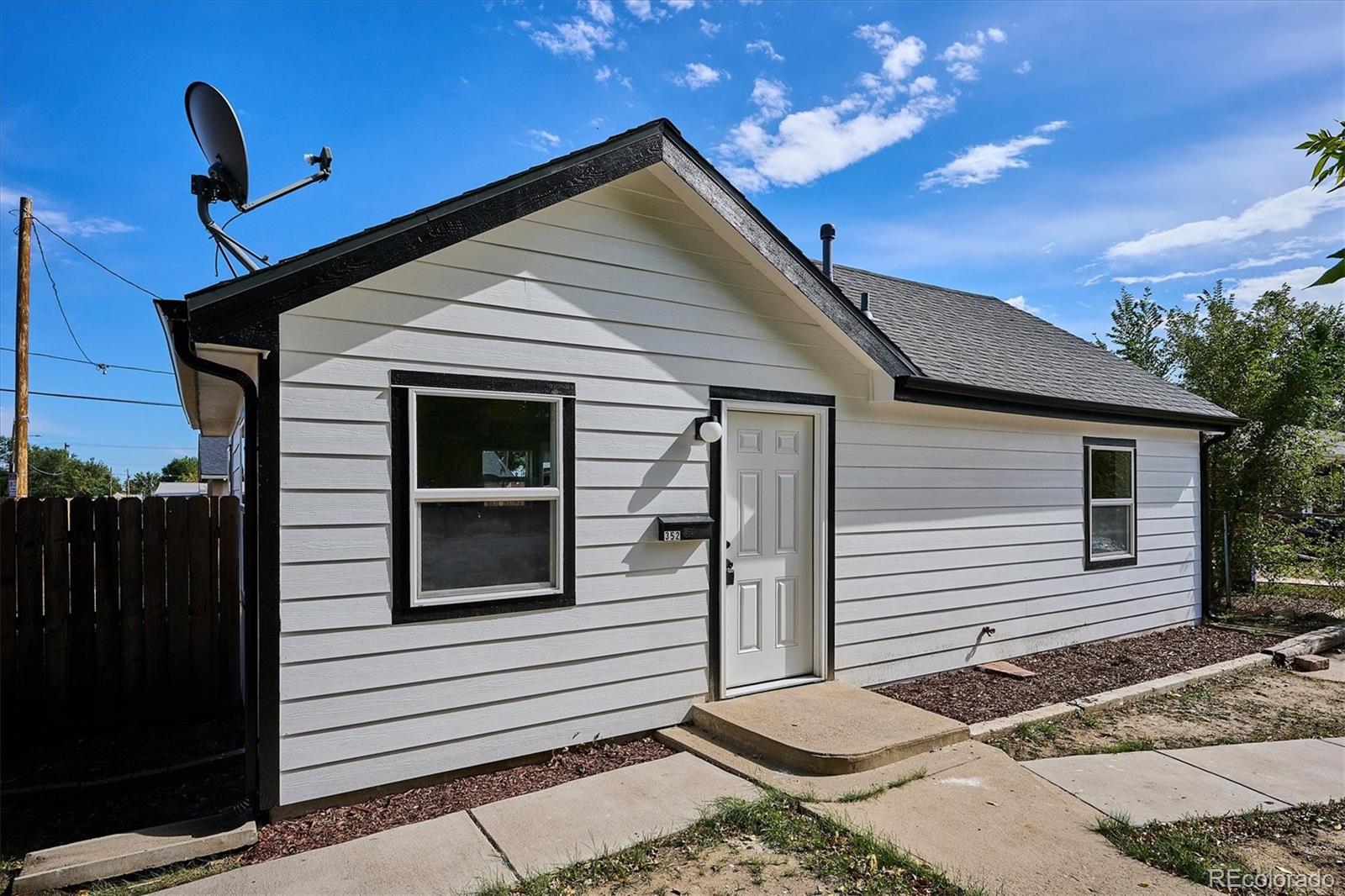 Denver CO, 352 S Stuart Street