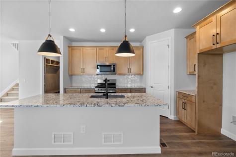 2025 Spencer Avenue Castle Rock CO 80104