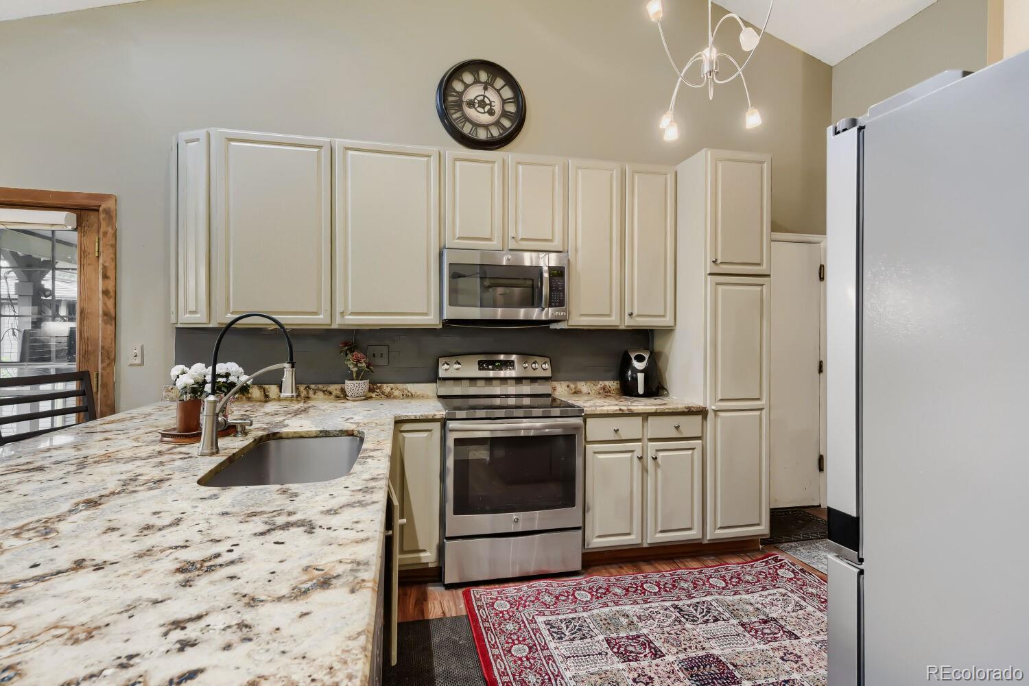 8266 S Logan Court Littleton CO 80122