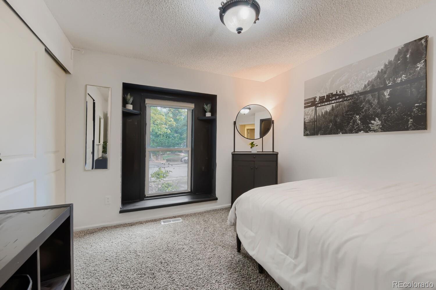 8266 S Logan Court Littleton CO 80122