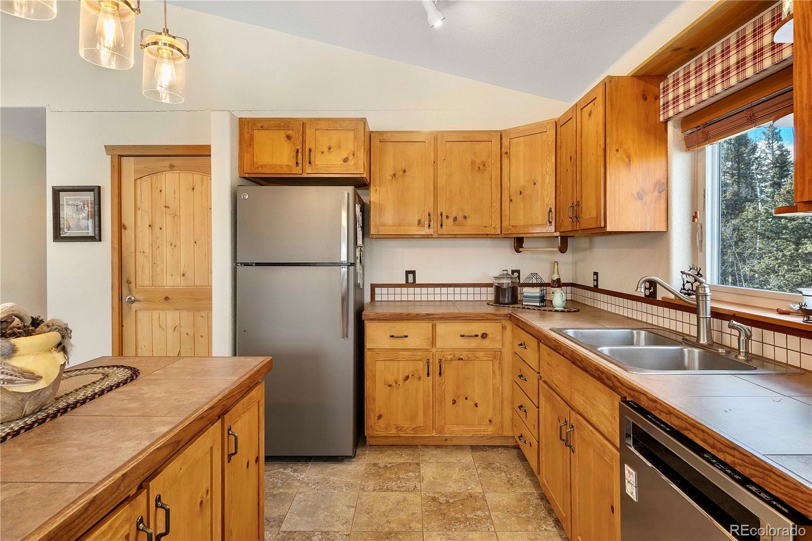 47 Piaute Way Jefferson CO 80432