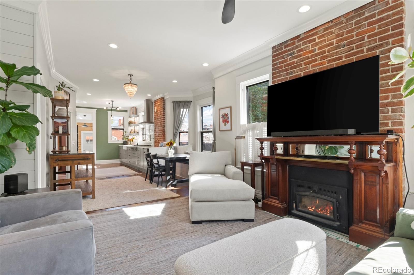 334 S Lincoln Street Denver CO 80209