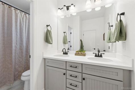 25171 E Nova Place Aurora CO 80016