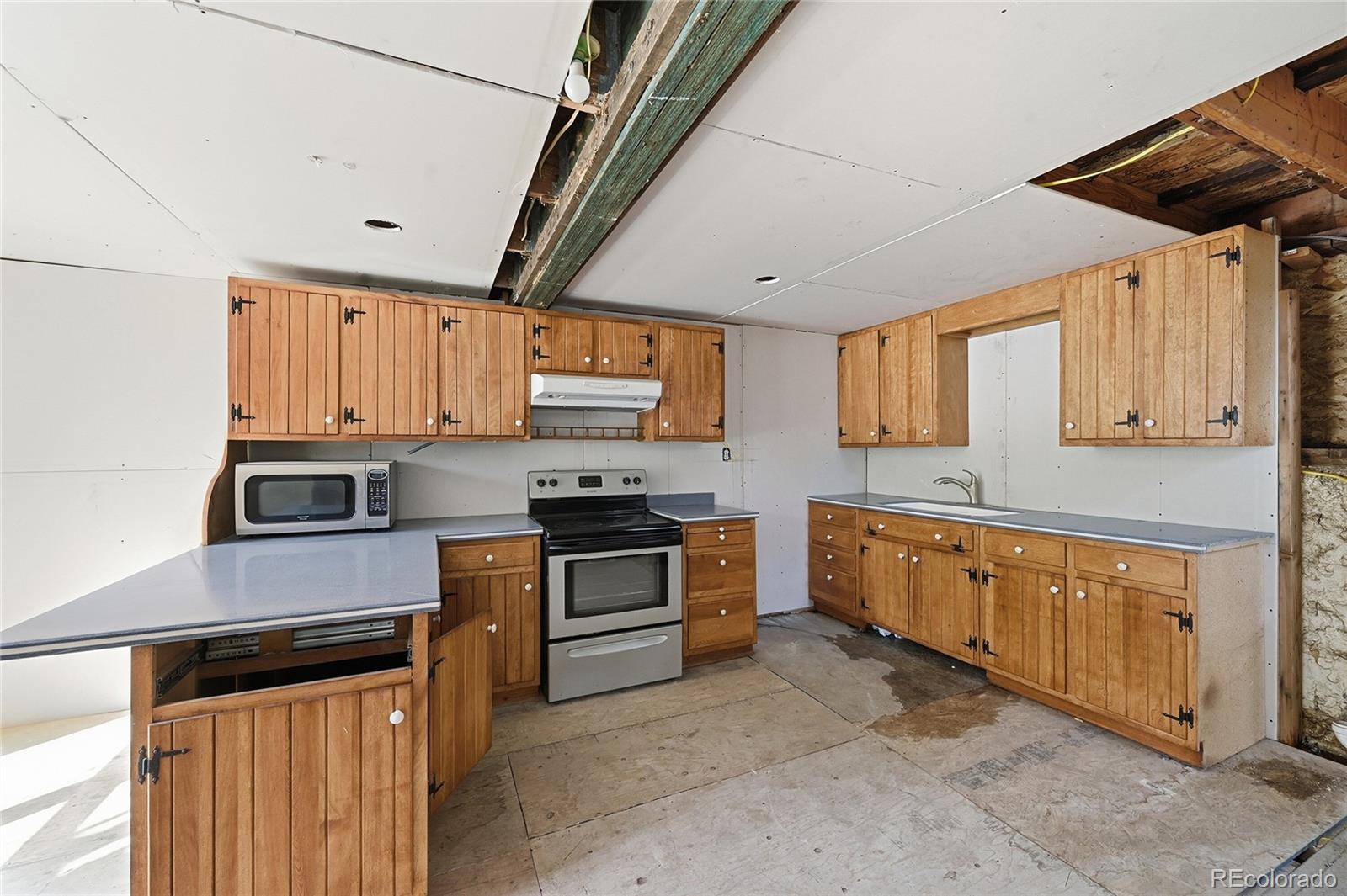 70 Utica Street Ward CO 80481