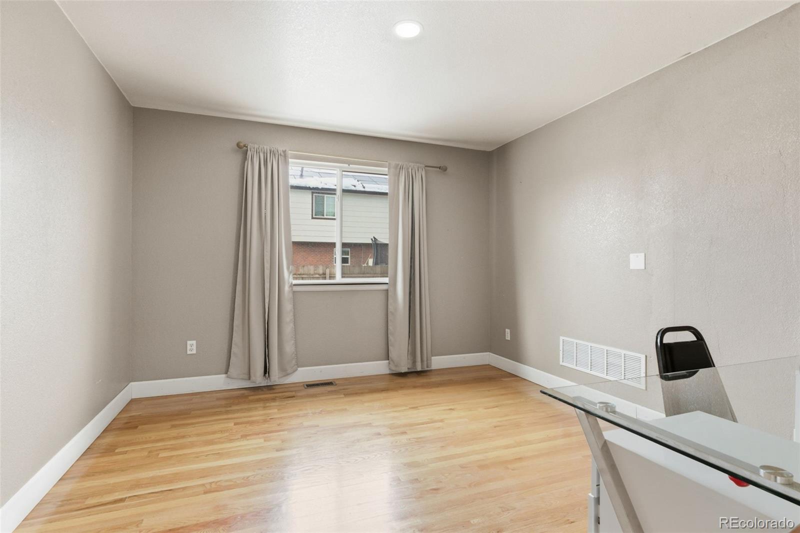 4307 Durham Court Denver CO 80239