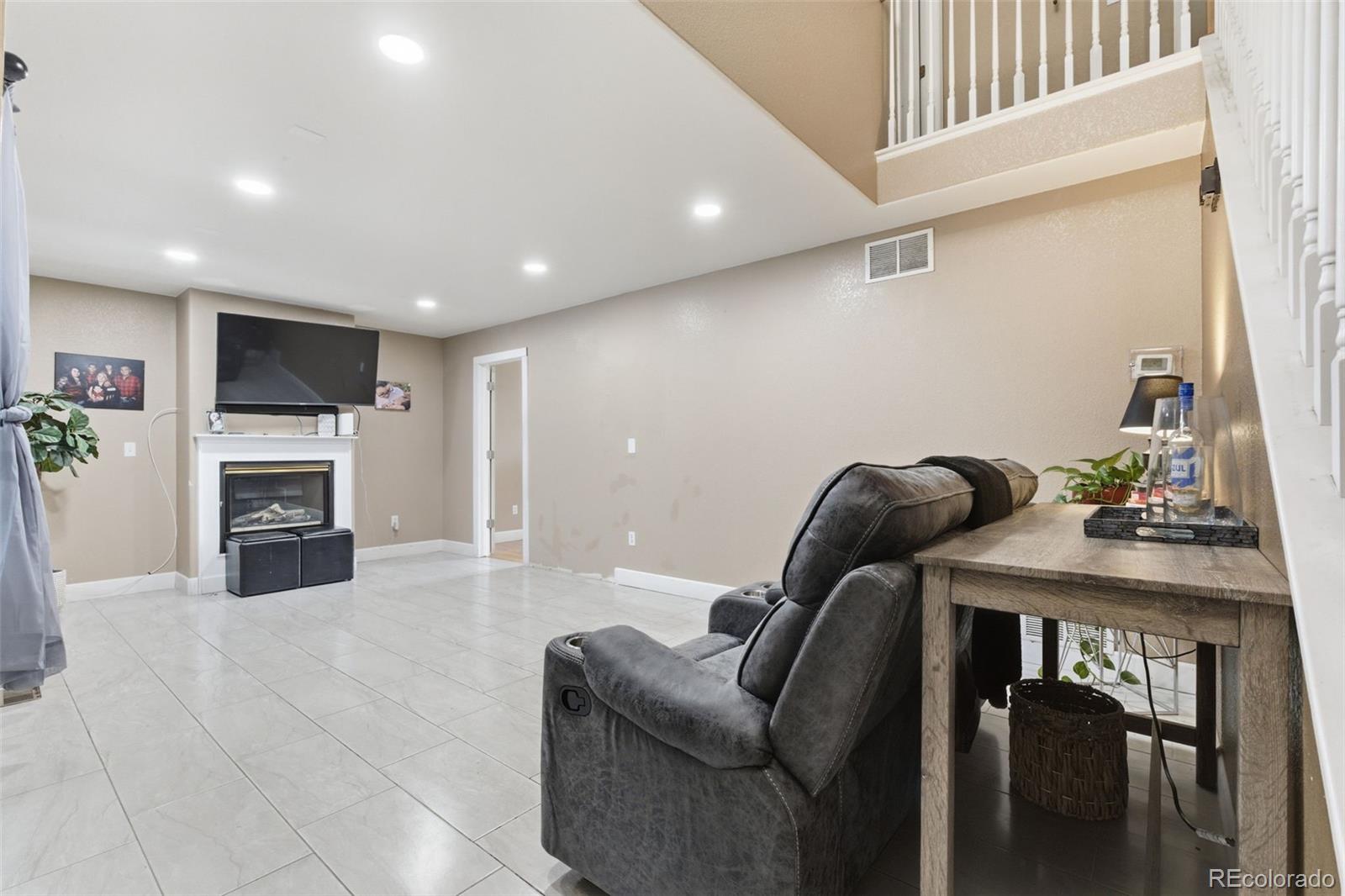 4307 Durham Court Denver CO 80239
