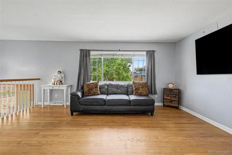 933 Newcombe Street Lakewood CO 80215